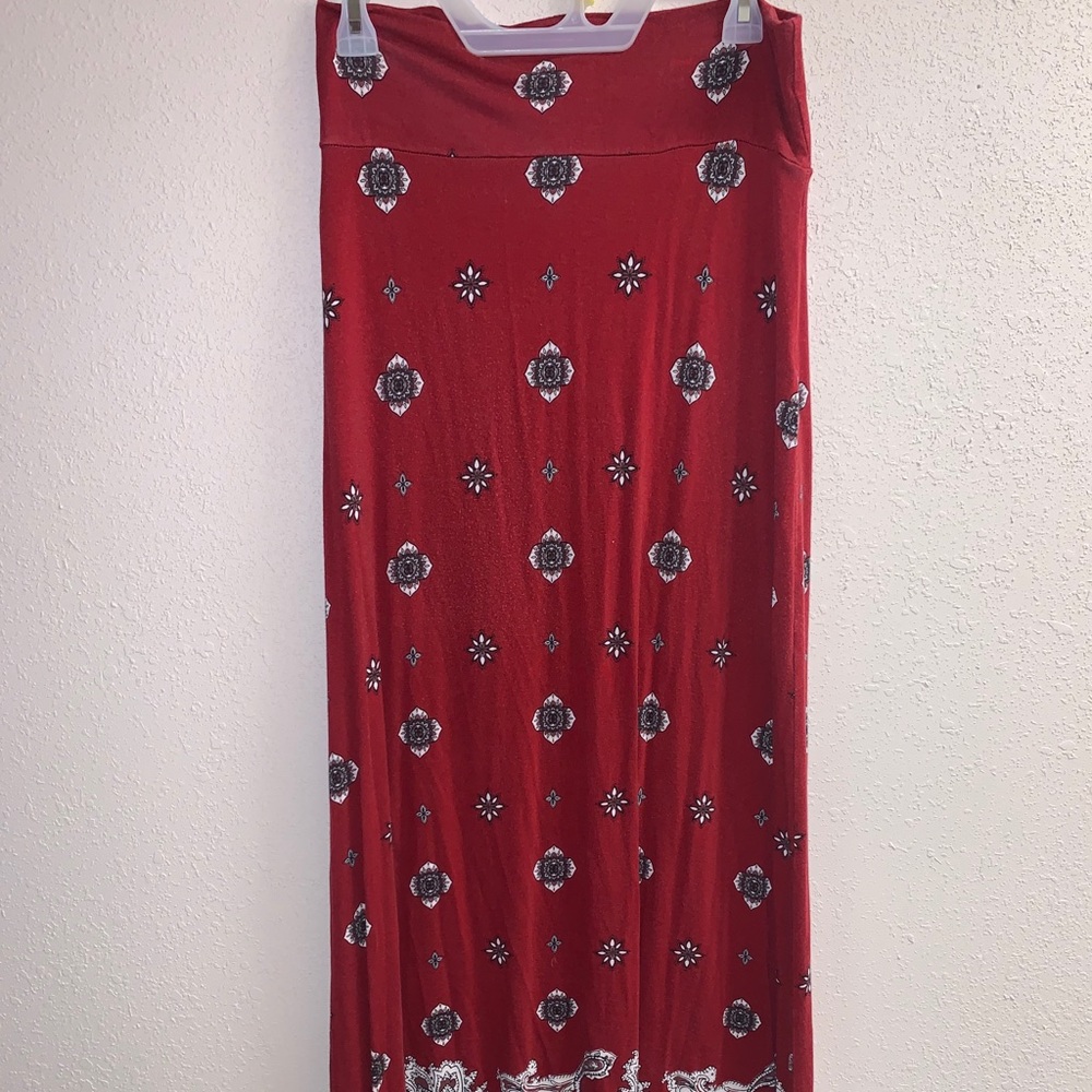 ⚡️⚡️Maxi Skirt⚡️⚡️